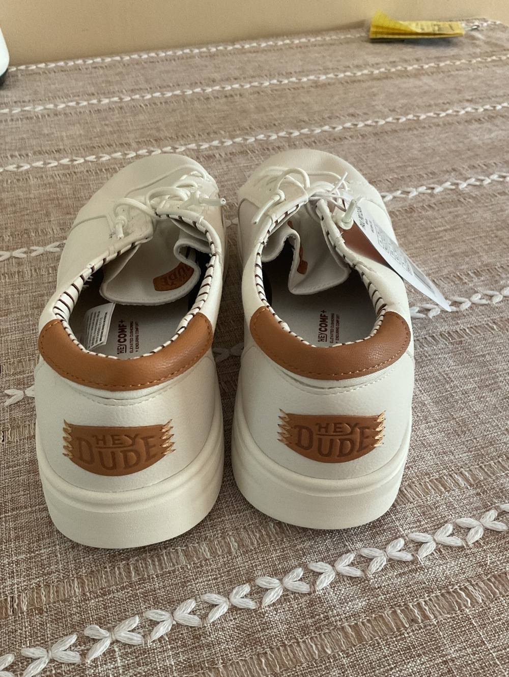 NWT HEYDUDE Men's Paul Pro Classic Premium Slip-On Shoes White Size 11.5 - Picture 2 of 5